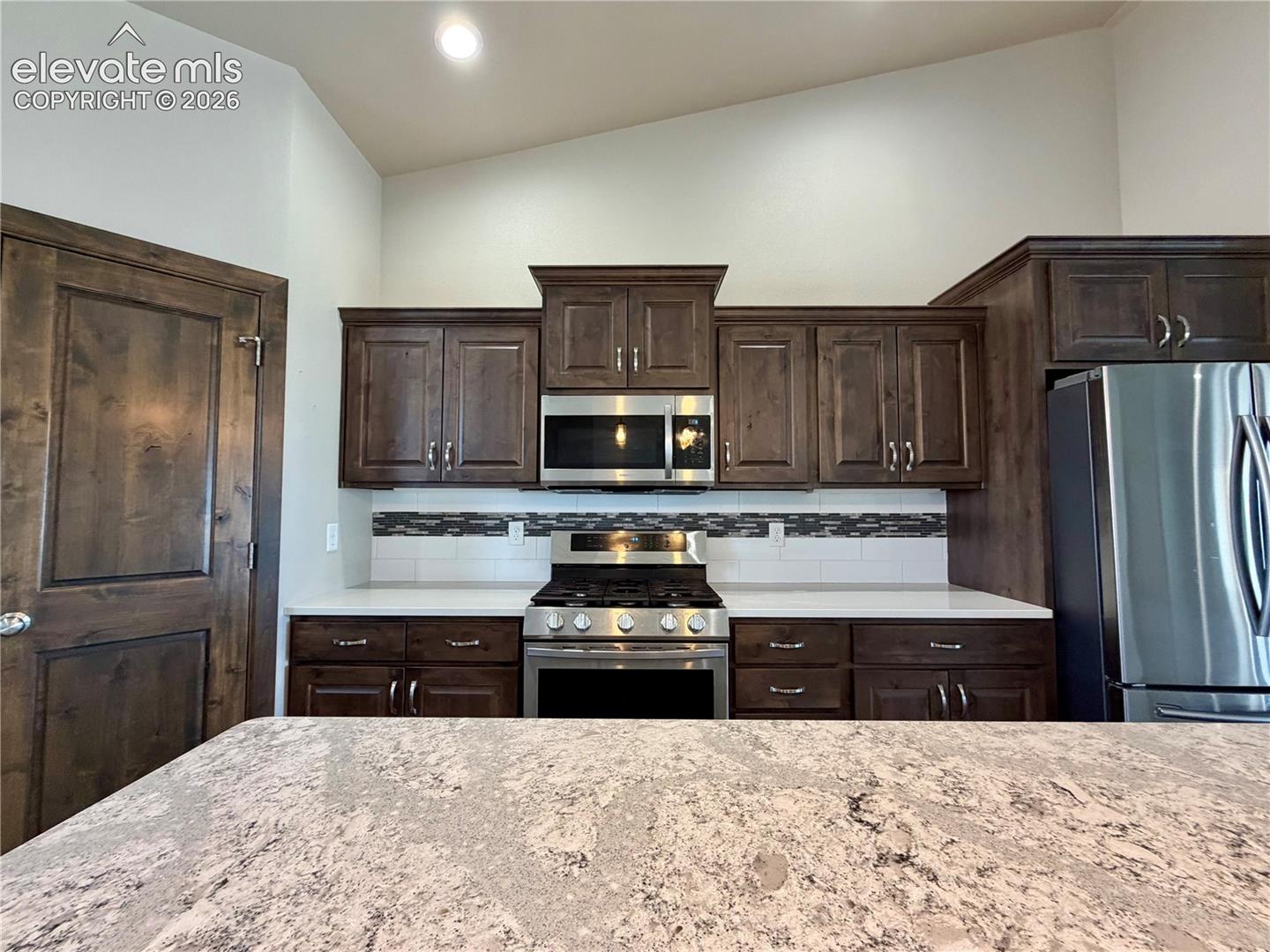 Listing photo 9 for 698 W McCulloch Boulevard