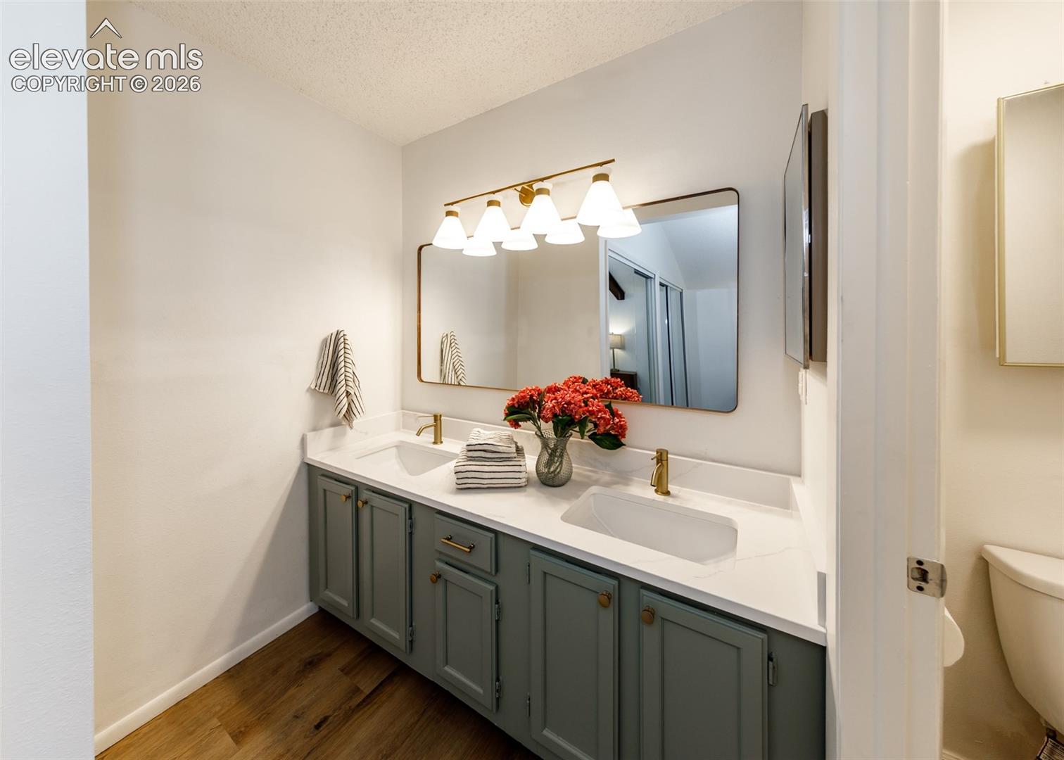 5013 Masheena Lane, photo 15