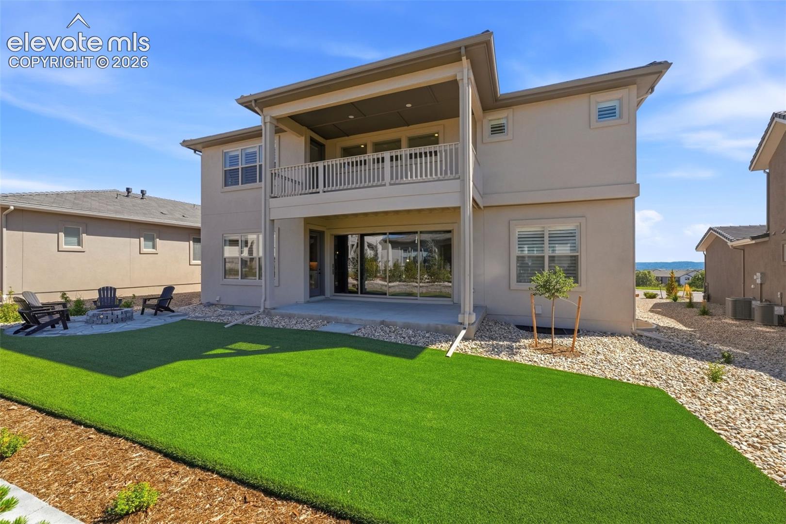 Listing photo 42 for 3414 Crest Hollow View