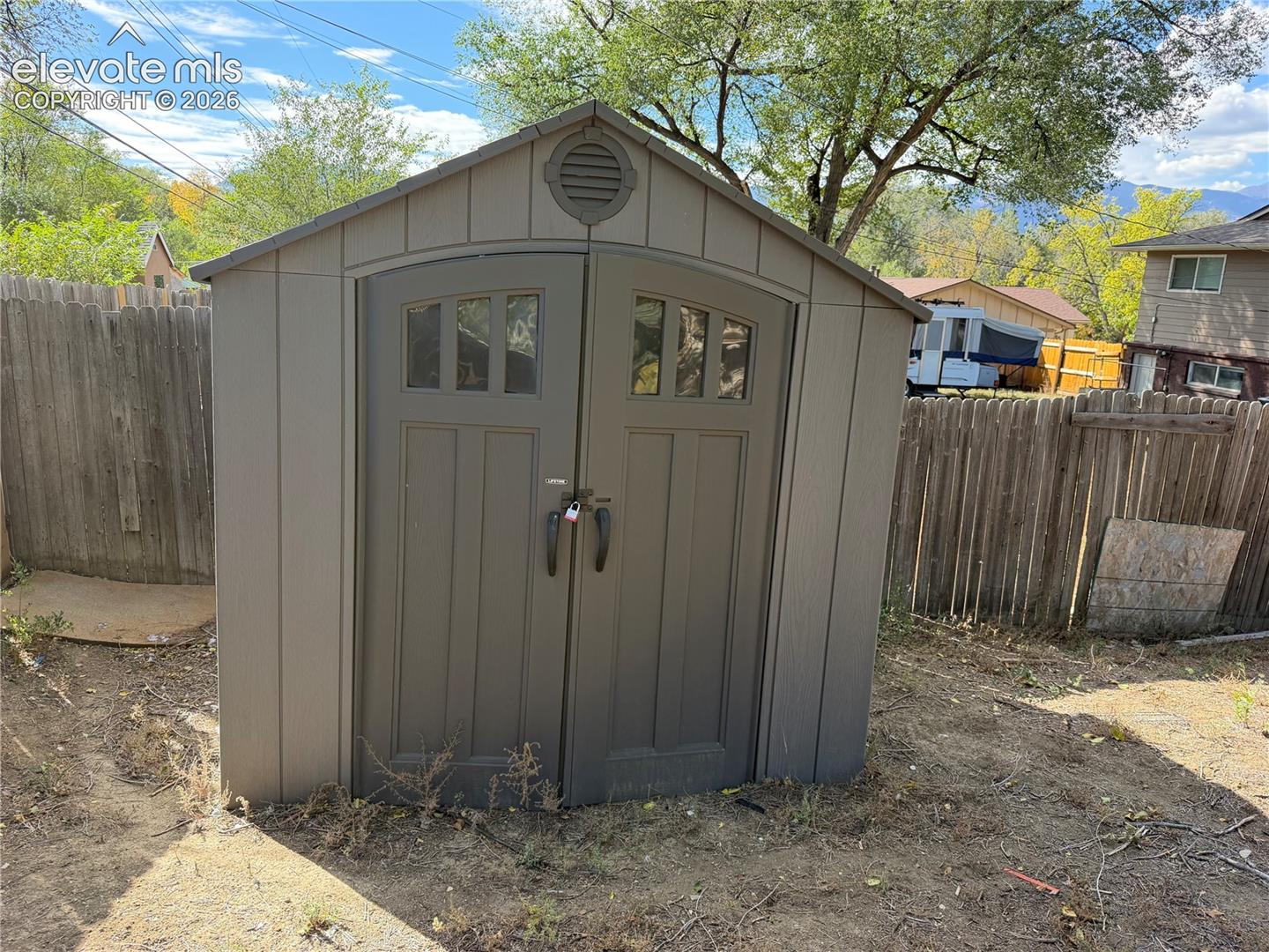 1227 Royale Drive, photo 27