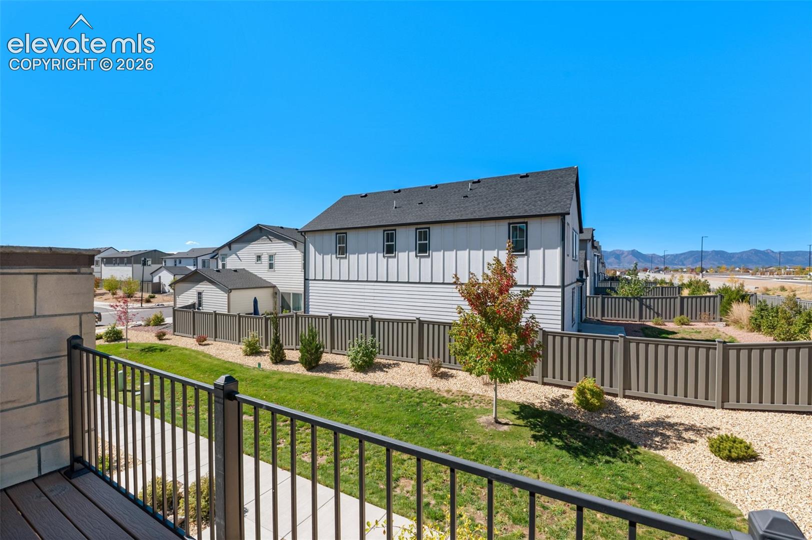 Listing photo 24 for 6872 Lily Mountain Lane