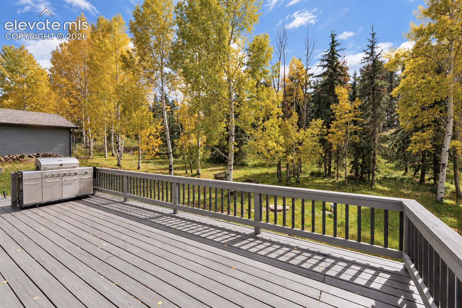 Listing photo 26 for 721 Sunnywood Place