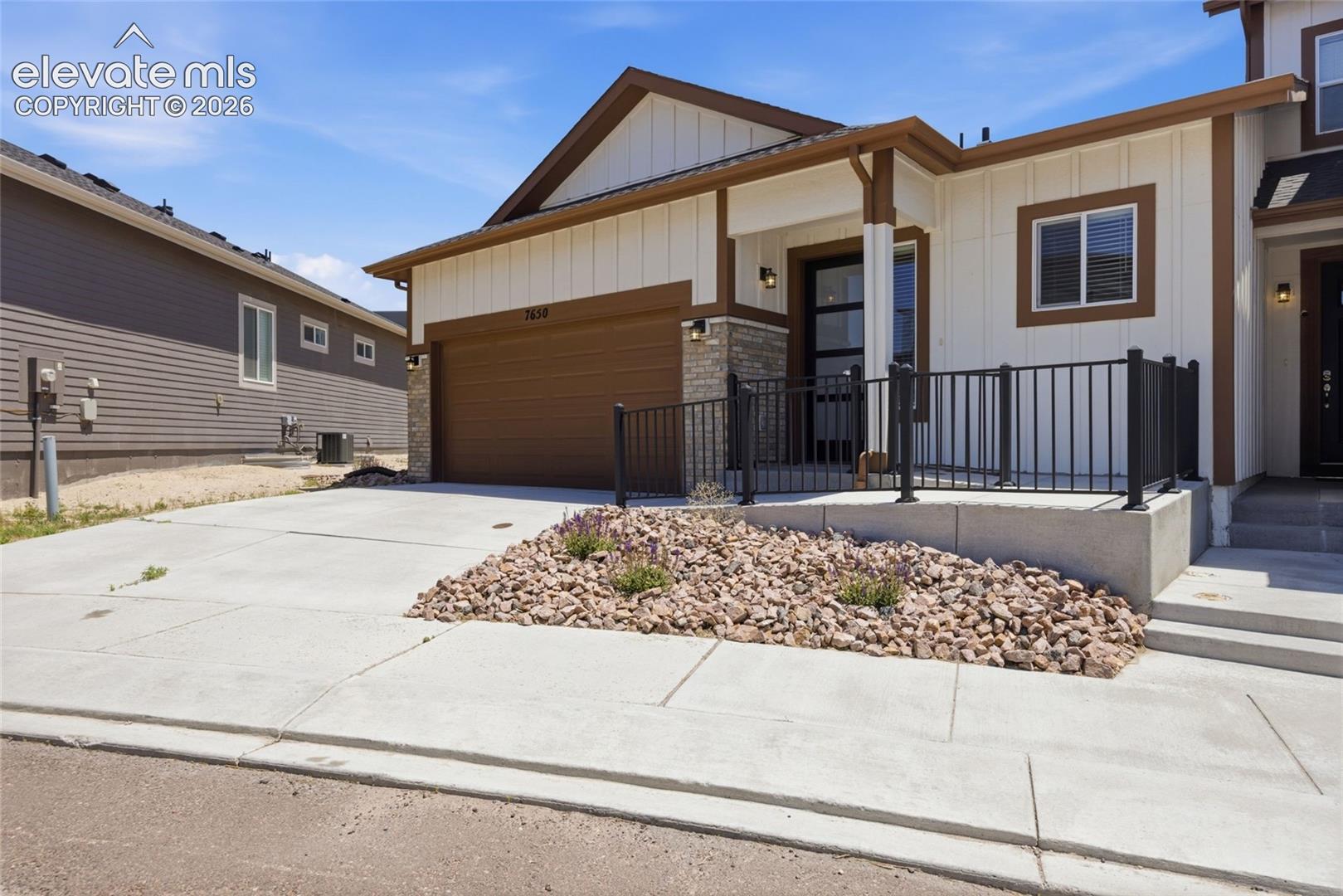 Listing photo 7 for 7650 Almond Wood Loop