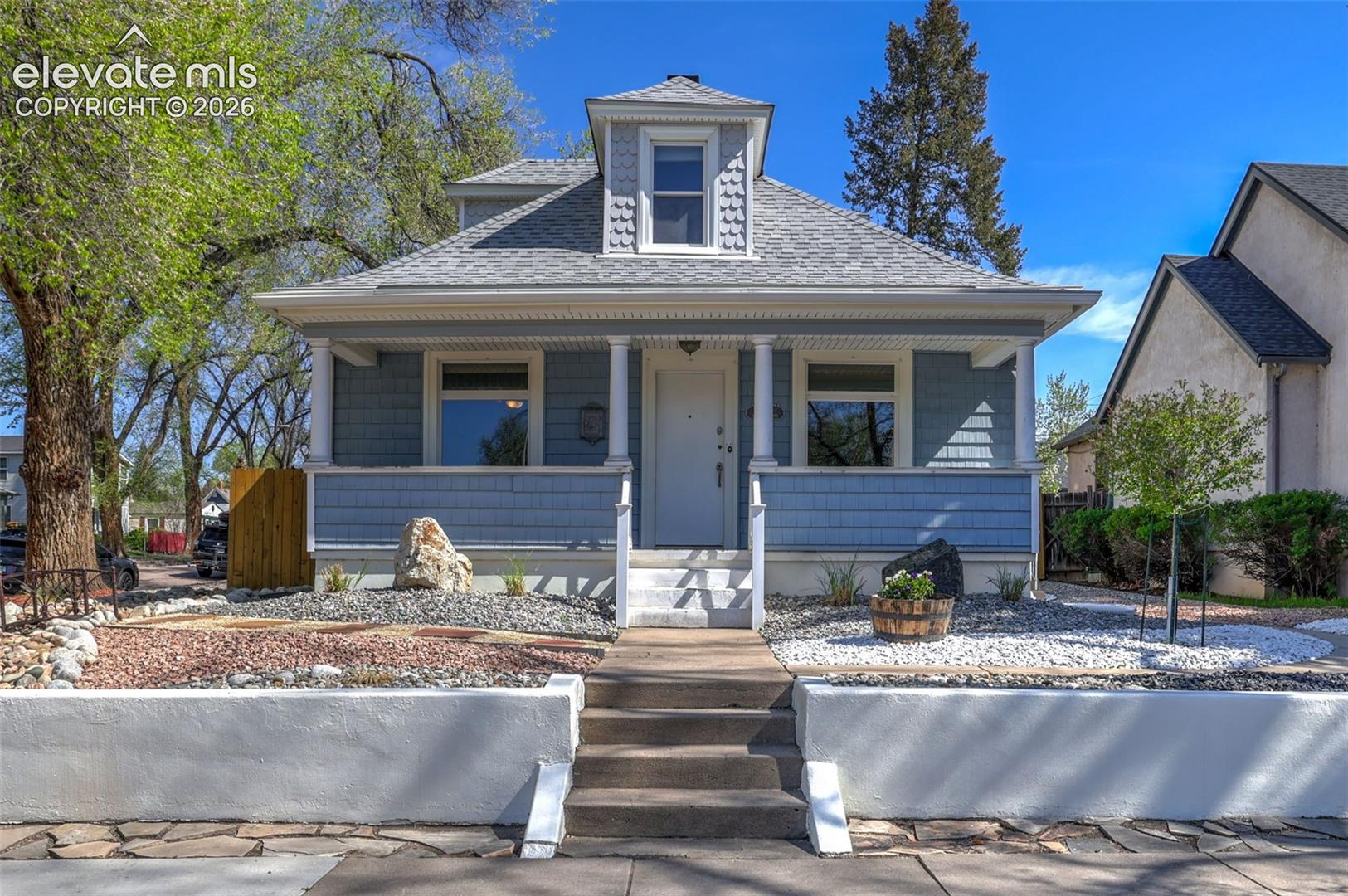 Listing photo 8 for 1302 E Platte Avenue