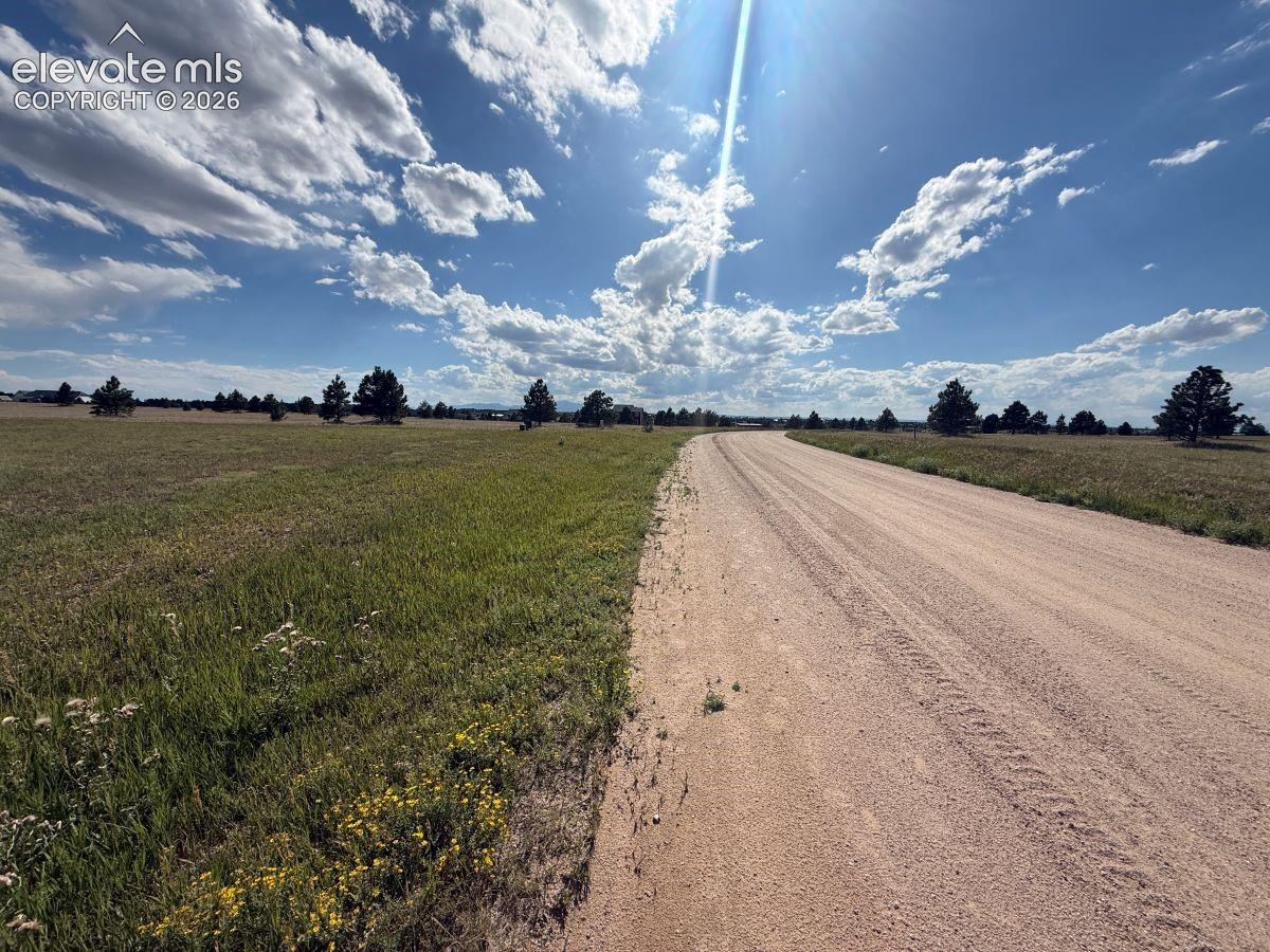 Listing photo 16 for 18165 Pinon Park Road