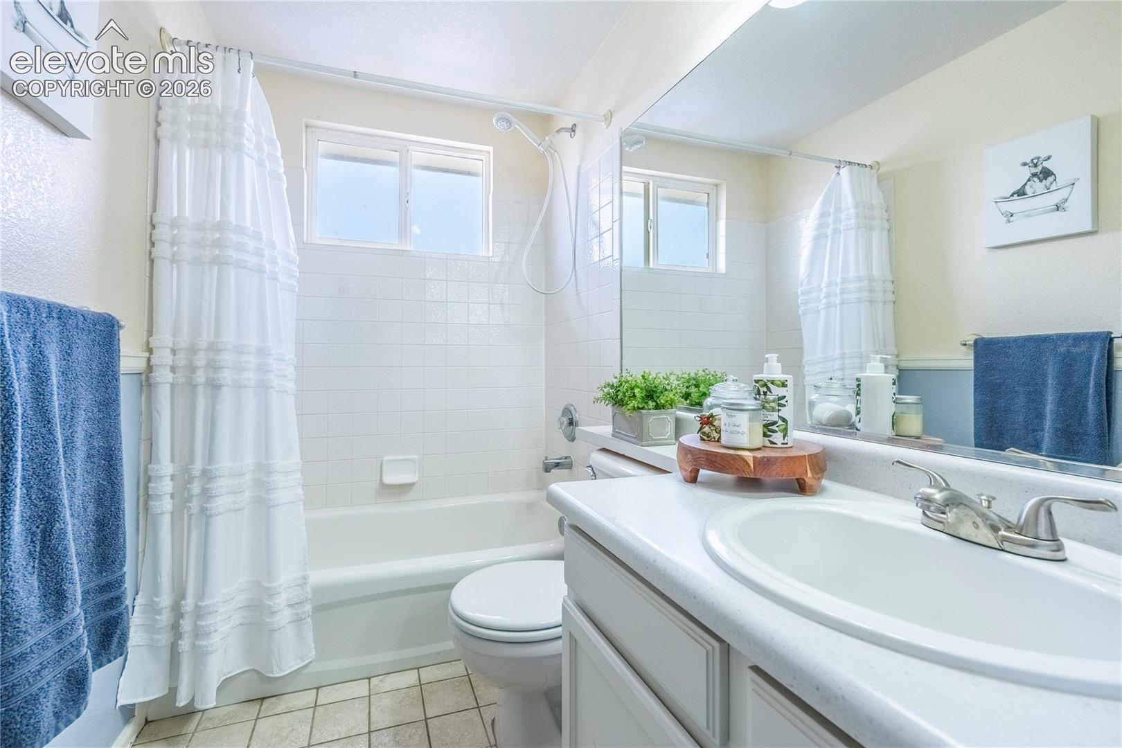 Listing photo 28 for 5664 Mesa Mountain Way