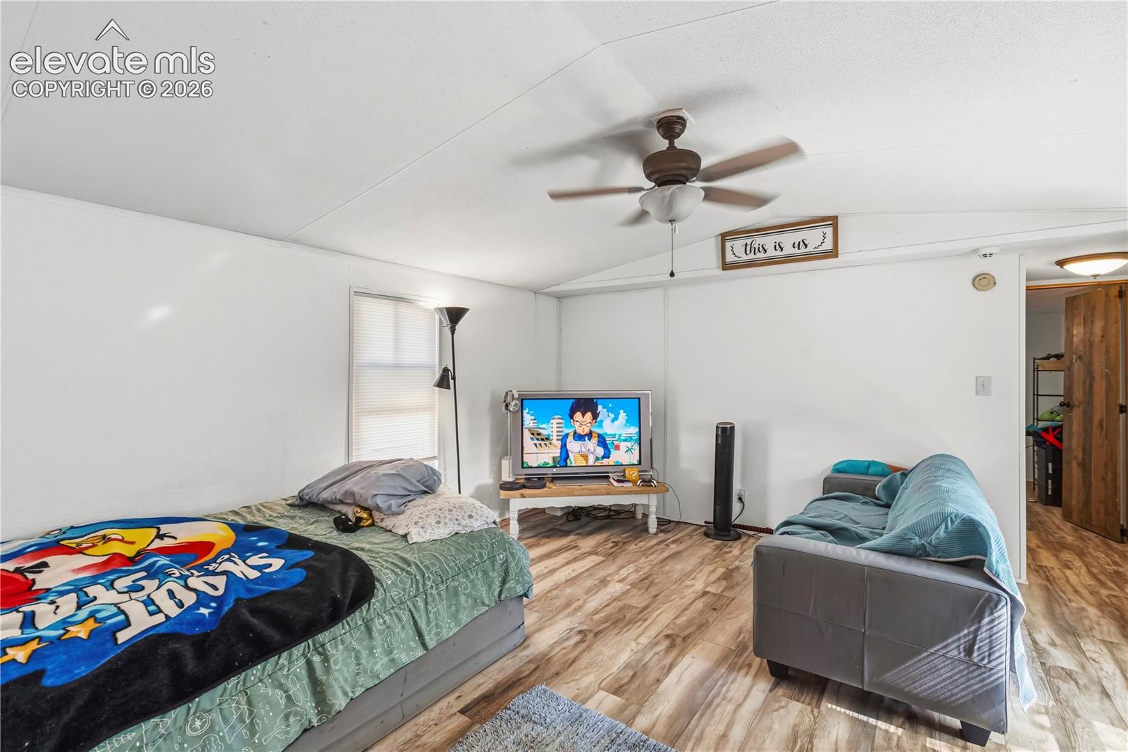 Listing photo 6 for 114 Mojave Way