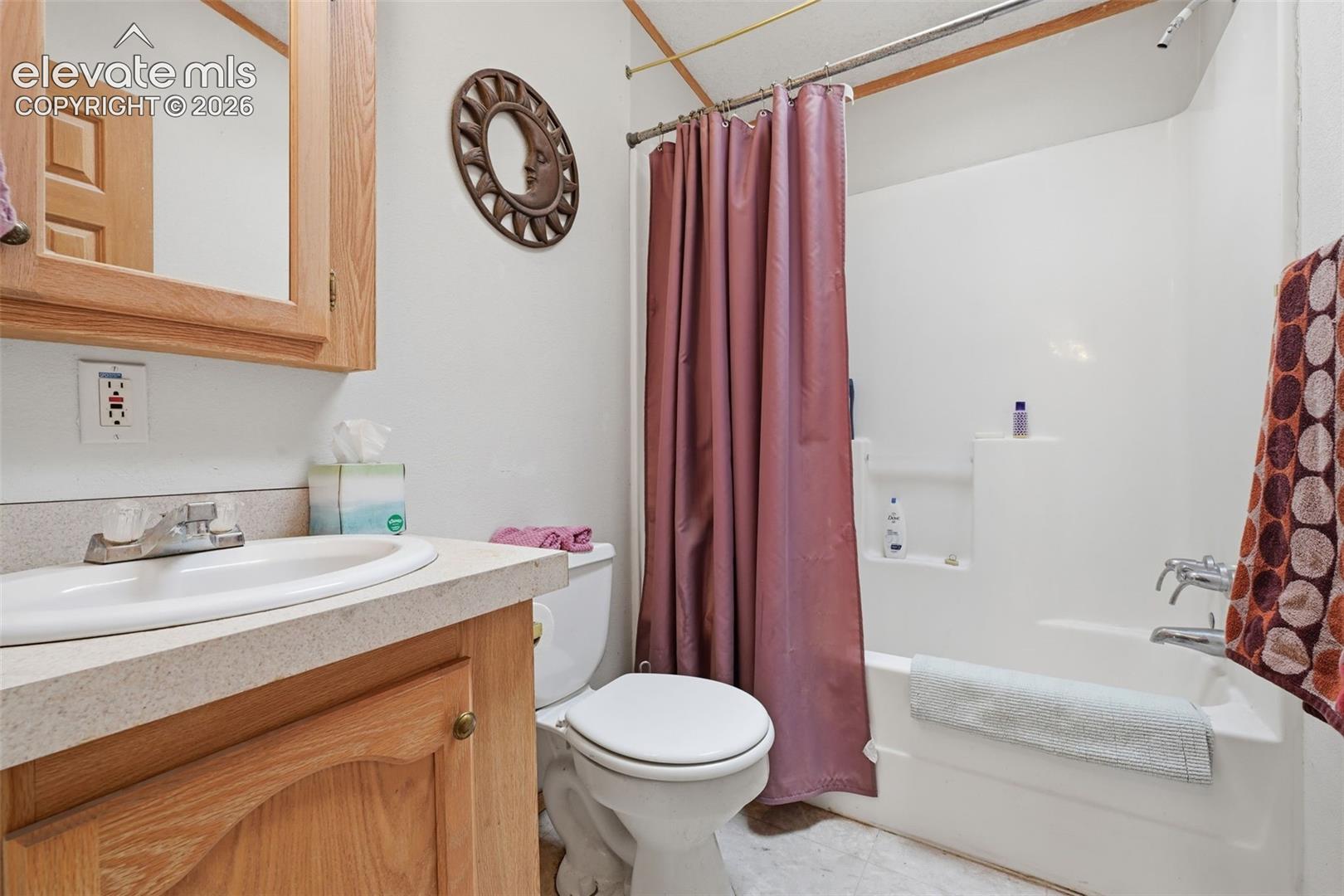Listing photo 17 for 1005 Engleby Drive