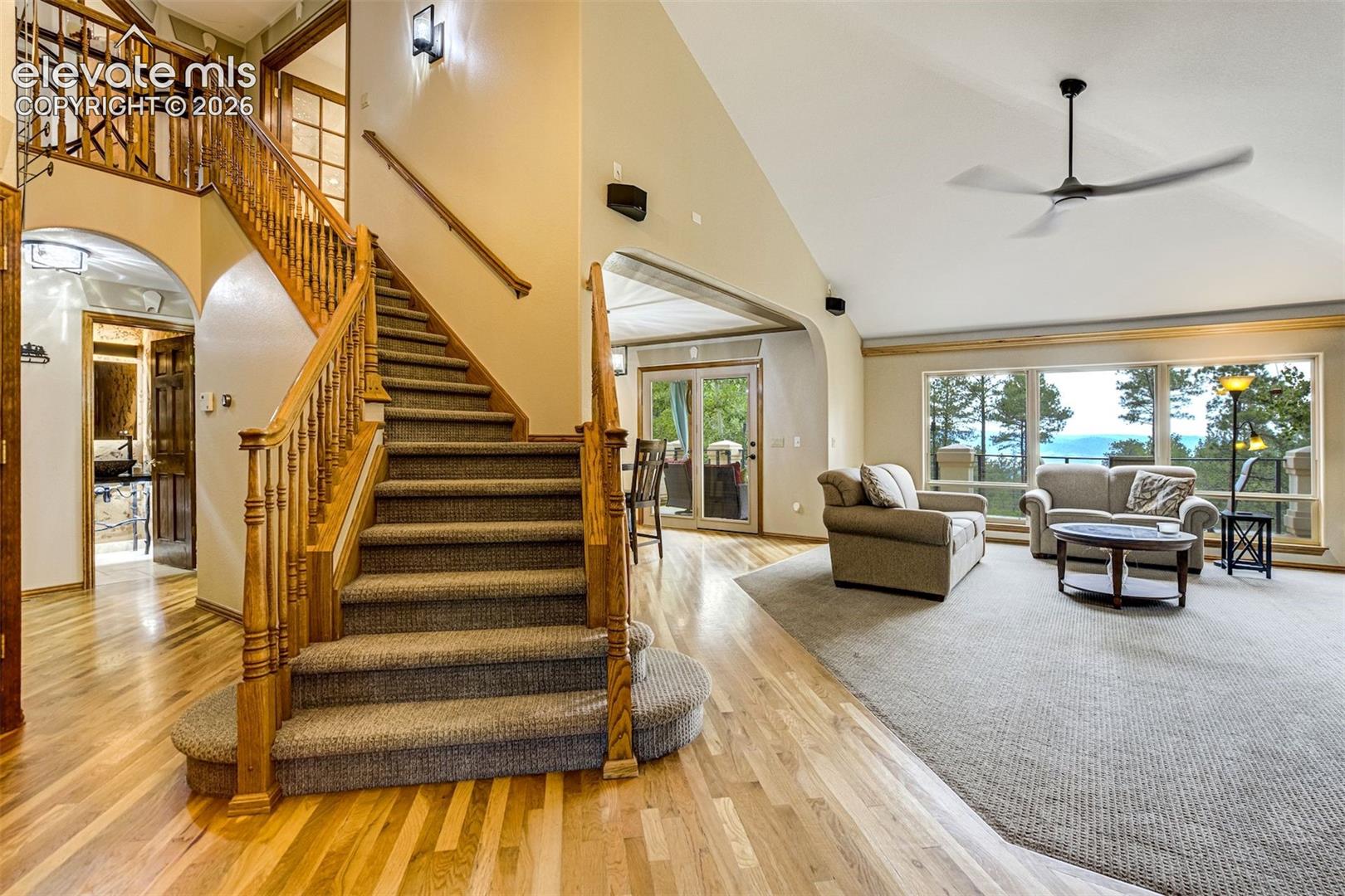 Listing photo 6 for 1851 Gore Drive