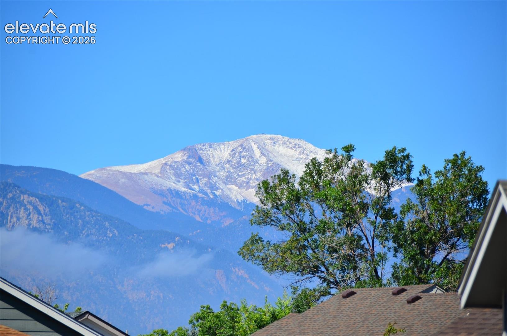 Listing photo 34 for 2040 Fairweather Way