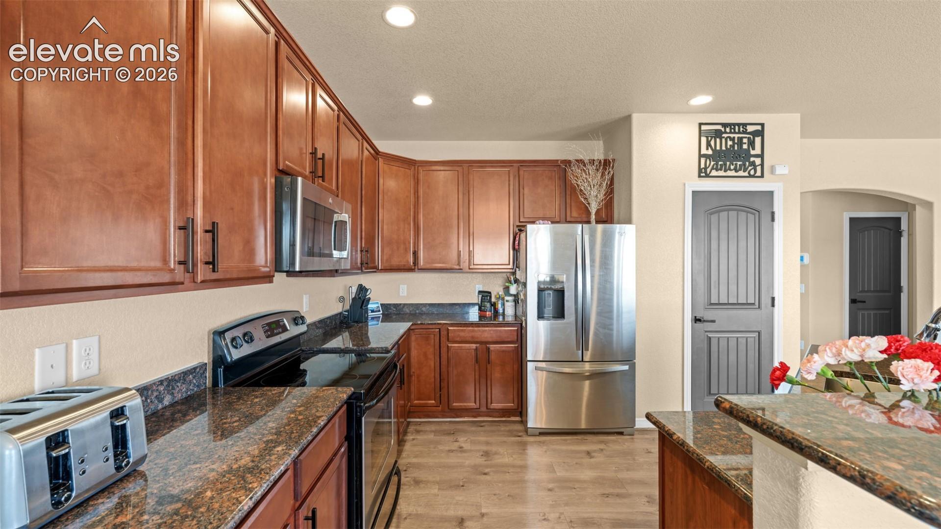 Listing photo 9 for 7822 Wythe Drive