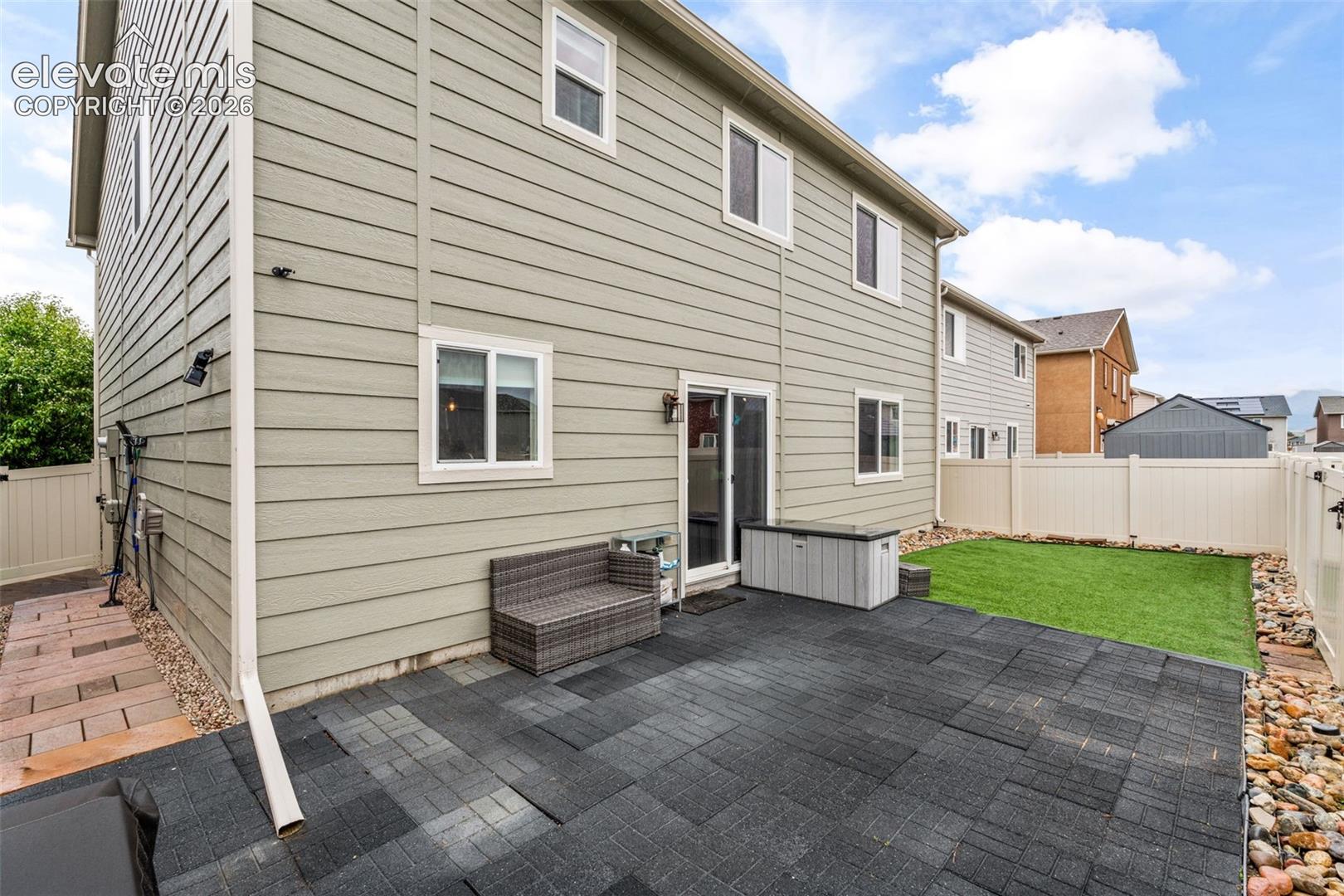 Listing photo 36 for 7478 Benecia Drive