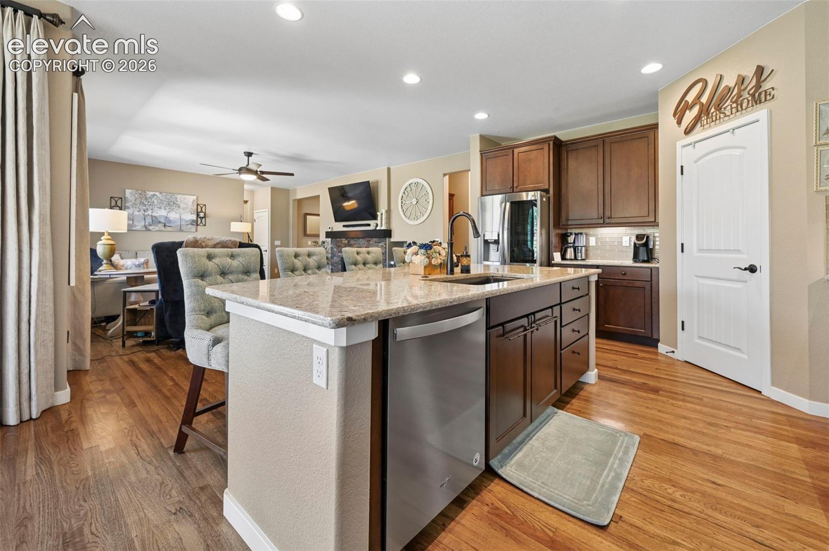 Listing photo 12 for 2032 Ruffino Drive