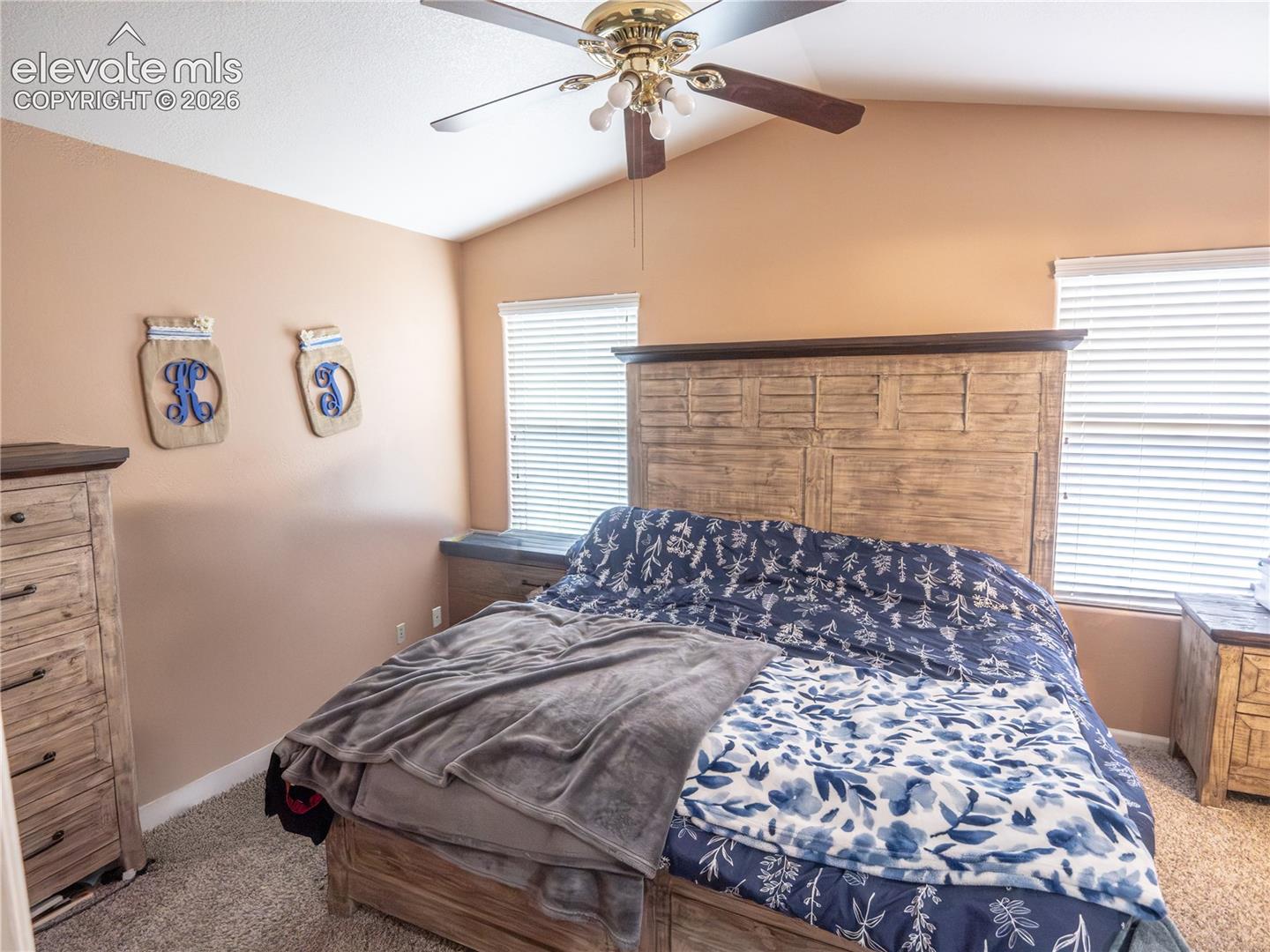 Listing photo 15 for 8806 Silver Glen Drive