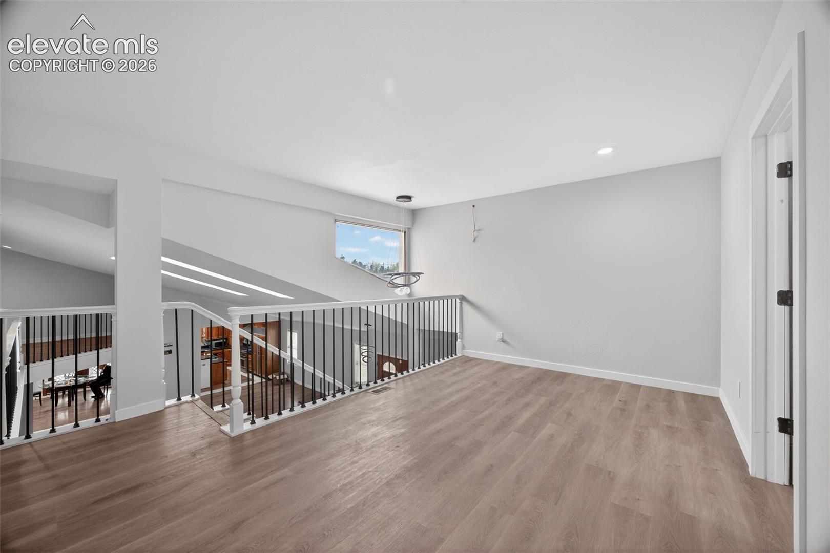 Listing photo 11 for 4180 S Monaco Parkway