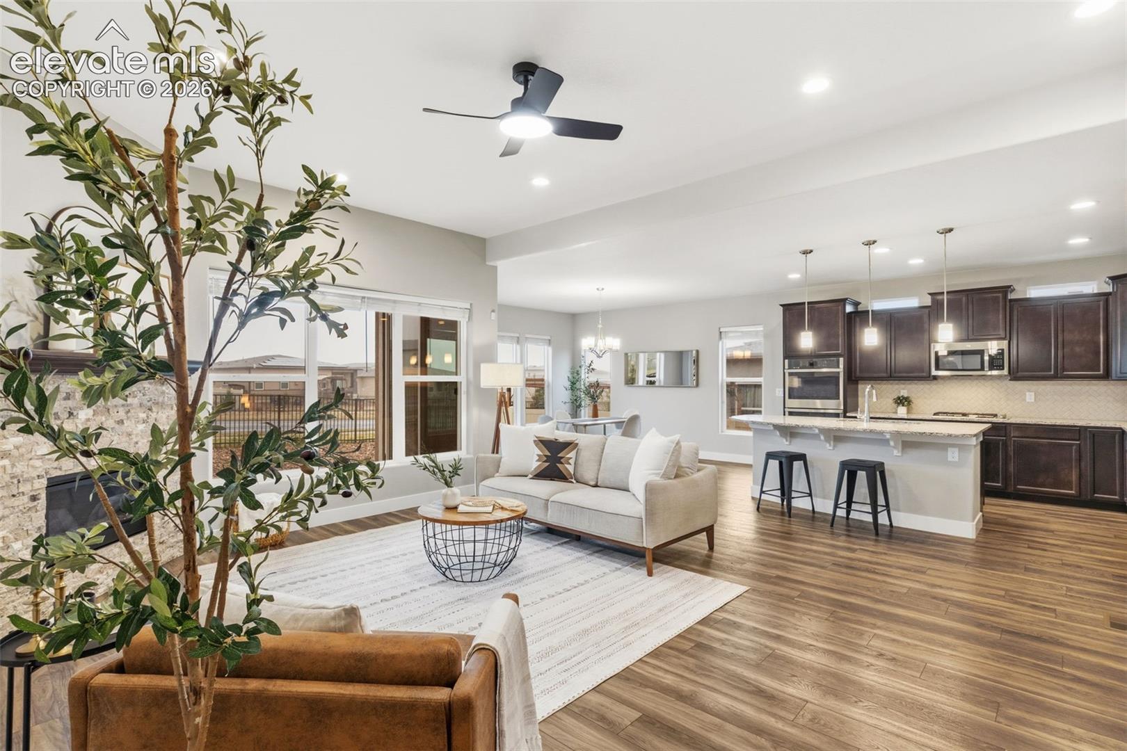 Listing photo 9 for 9833 Marble Canyon Way