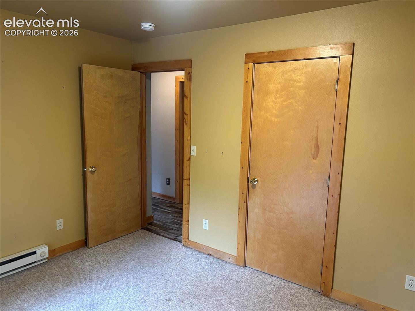 Listing photo 10 for 14515 Columbine Circle