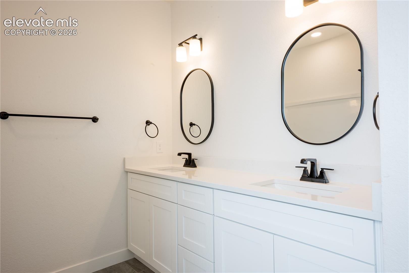 Listing photo 14 for 9335 S Peyton Highway