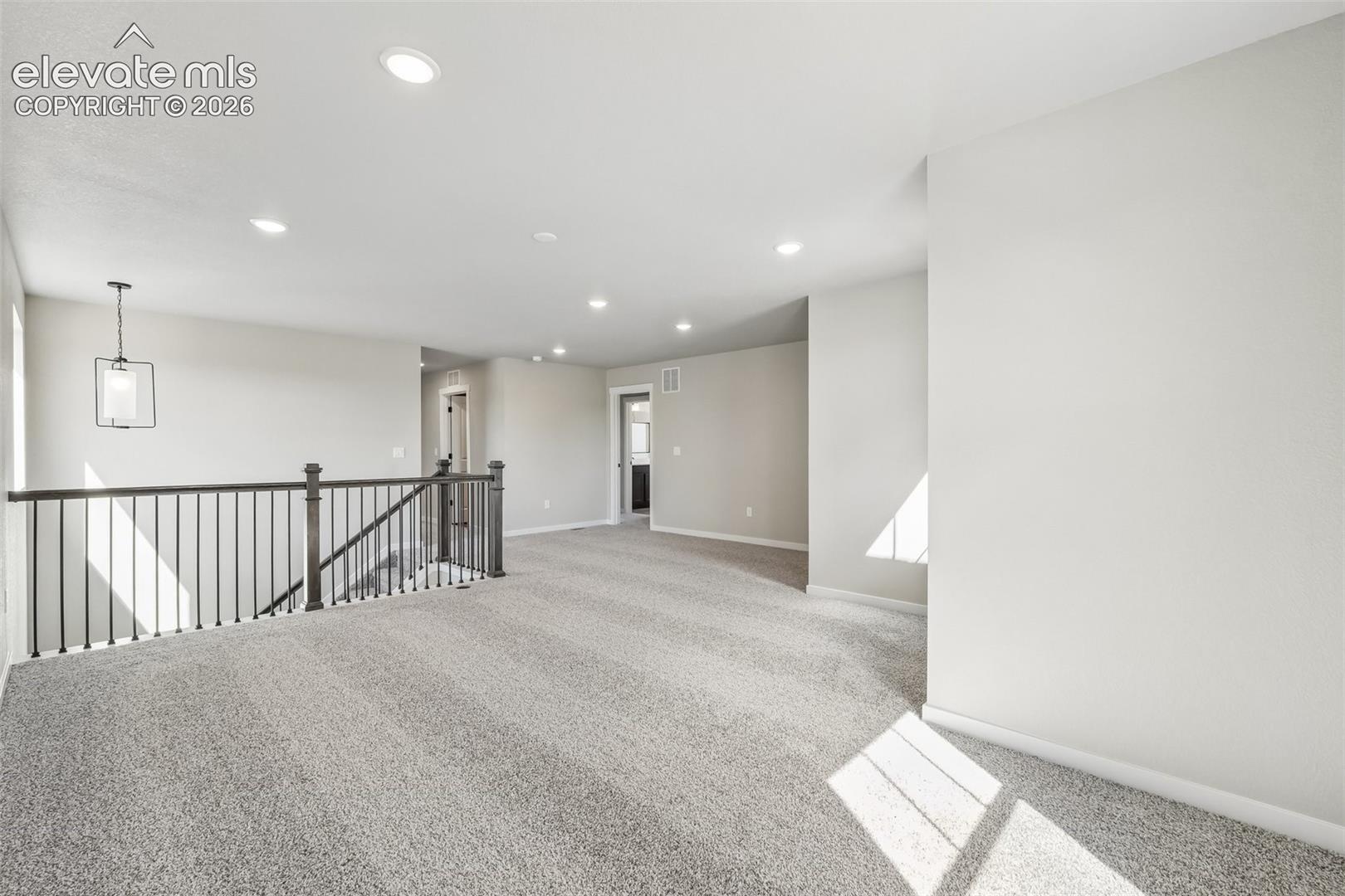 Listing photo 16 for 9696 Blaurock Drive