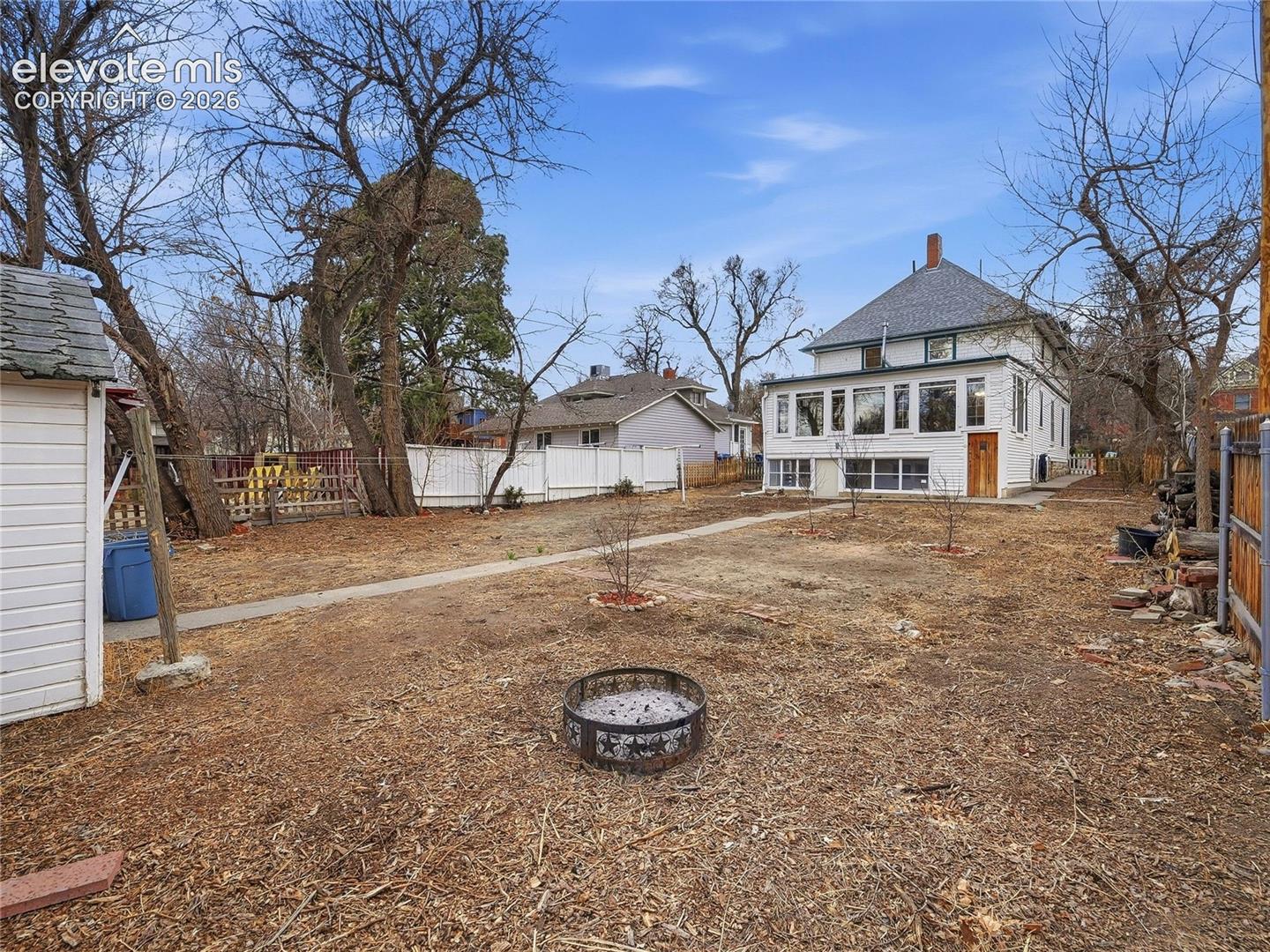 Listing photo 27 for 1912 N Greenwood Street