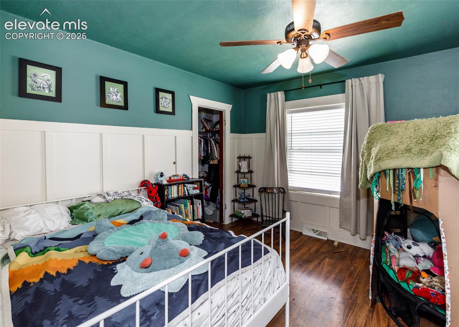 Listing photo 22 for 2035 Pine Street