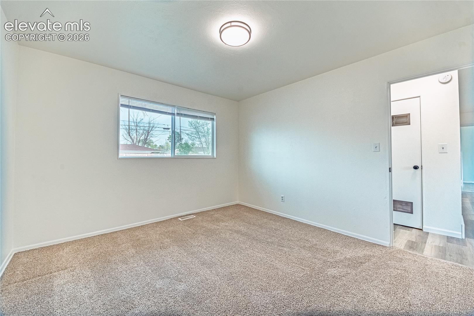 Listing photo 23 for 417 Linda Vista Drive