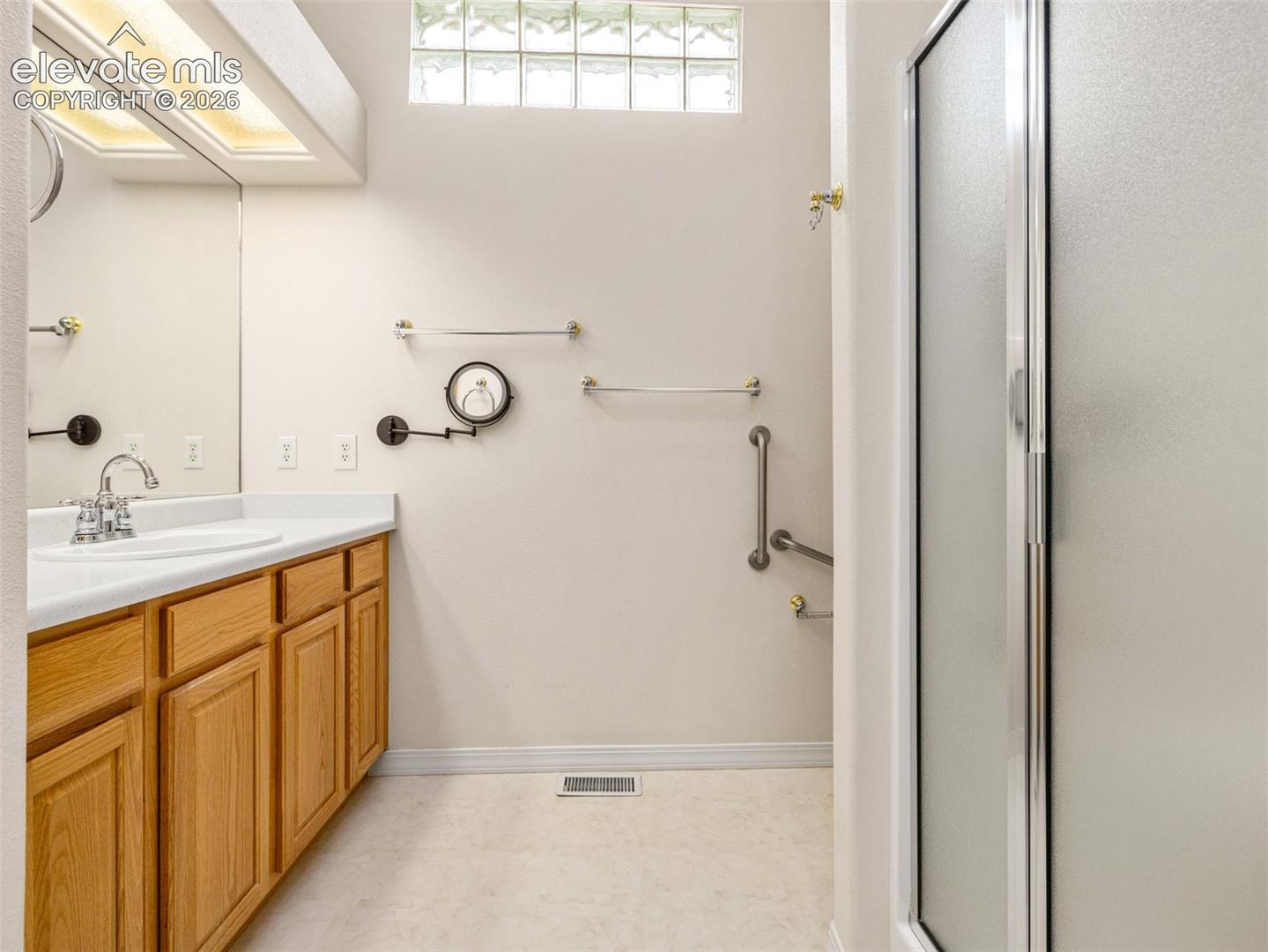 Listing photo 23 for 10 Brave Eagle Court