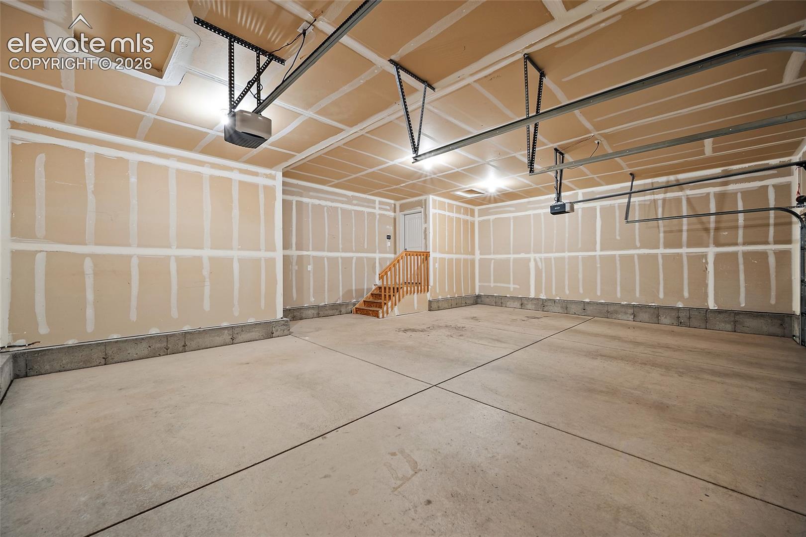 Listing photo 31 for 10803 Checo Way