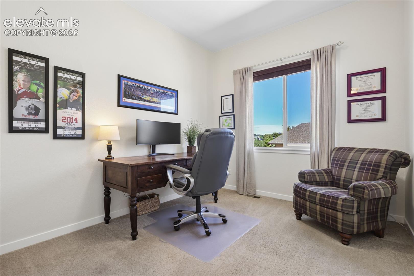Listing photo 31 for 12794 Pensador Drive