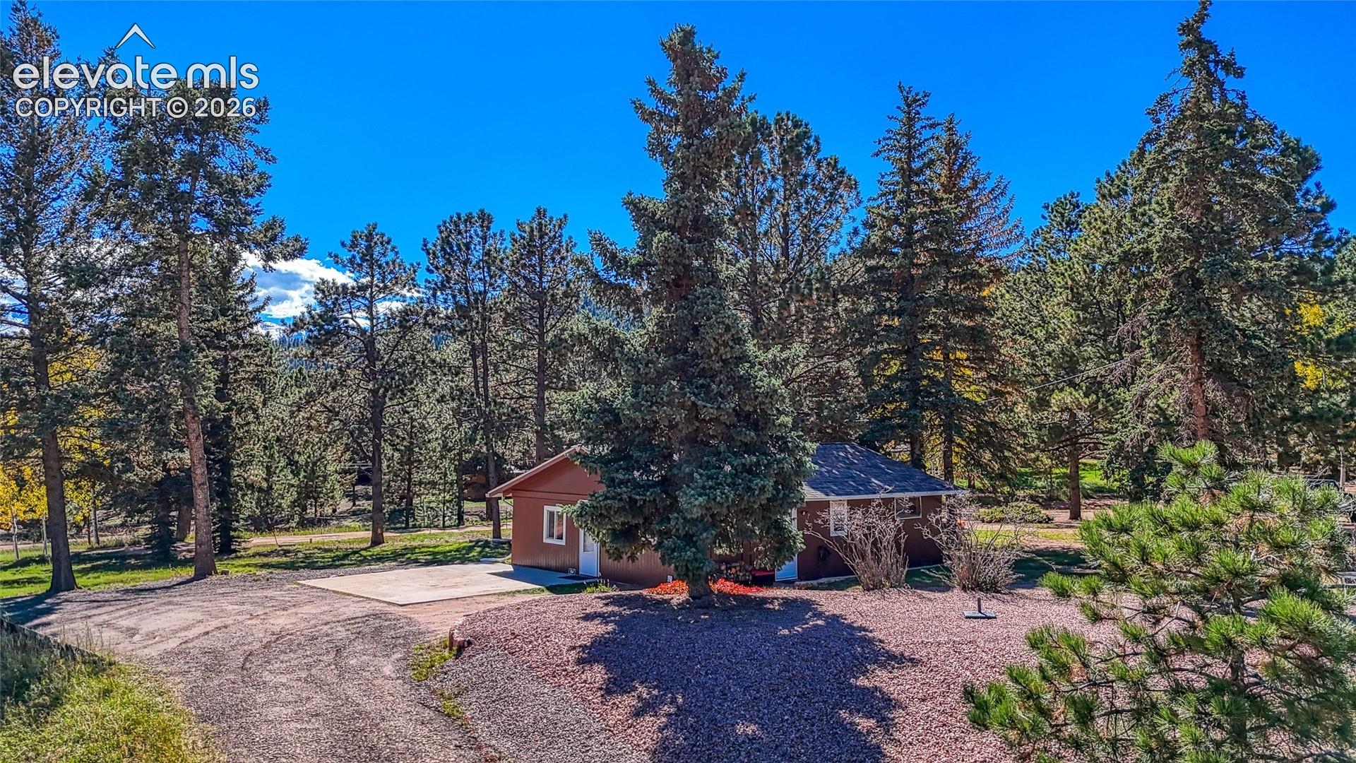 Listing photo 17 for 1867 Woodland Avenue