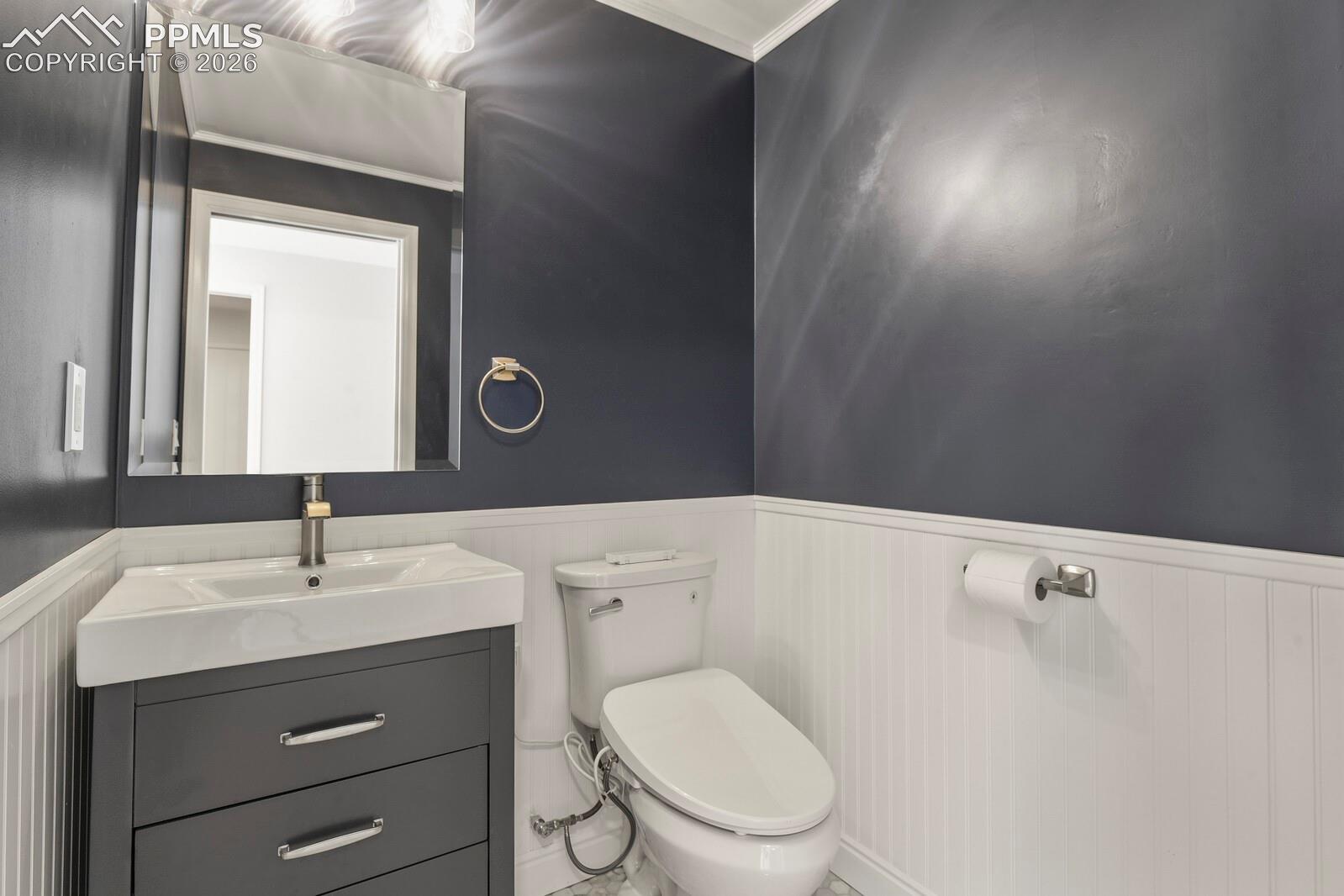 Listing photo 27 for 691 S Holly Street