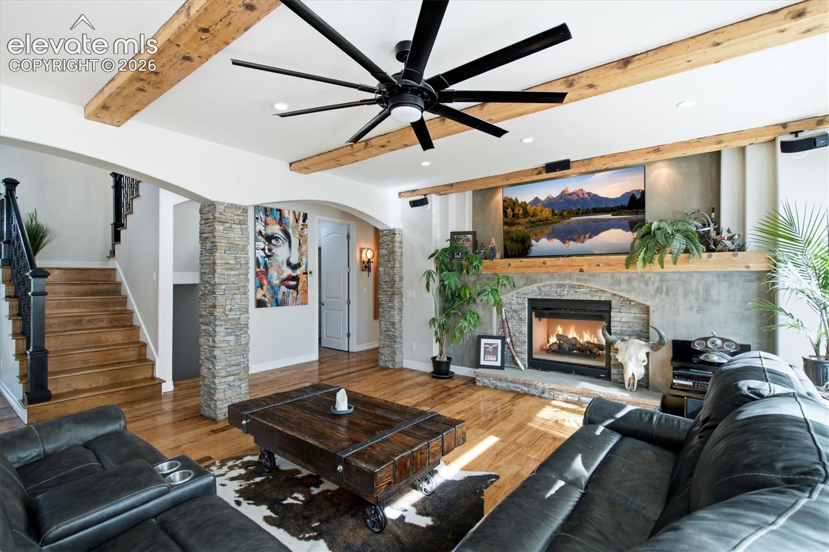 Listing photo 40 for 1097 Prickly Pear Place