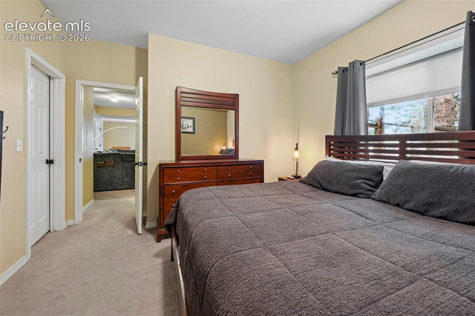Listing photo 12 for 1702 Painter Drive