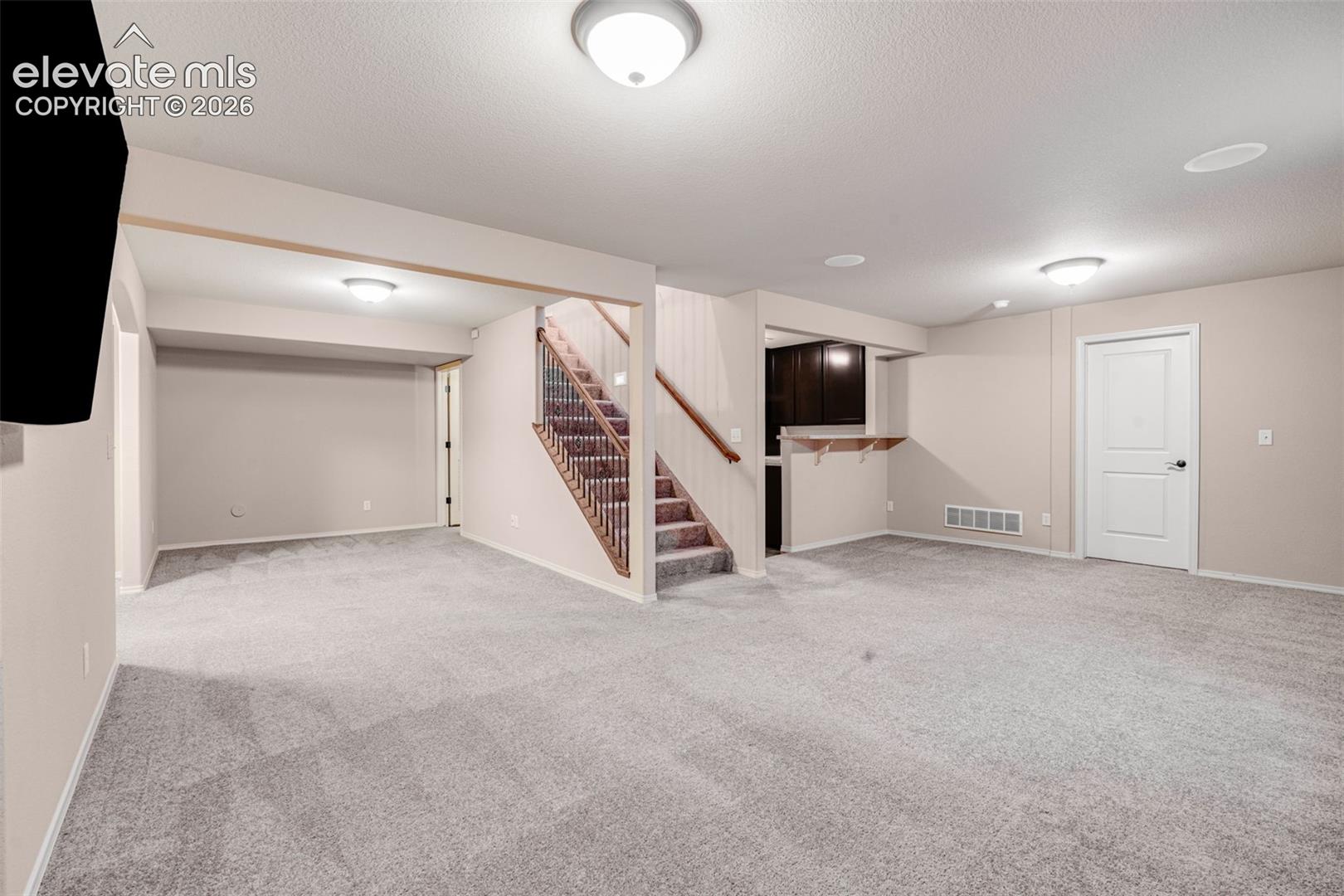 Listing photo 18 for 11263 Foxwell Way