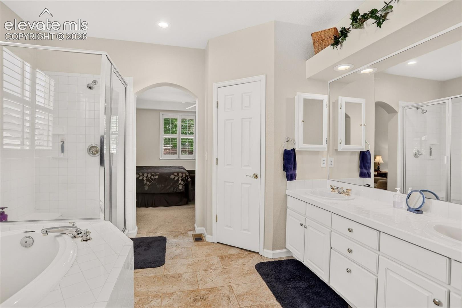 Listing photo 22 for 20737 E Fair Lane