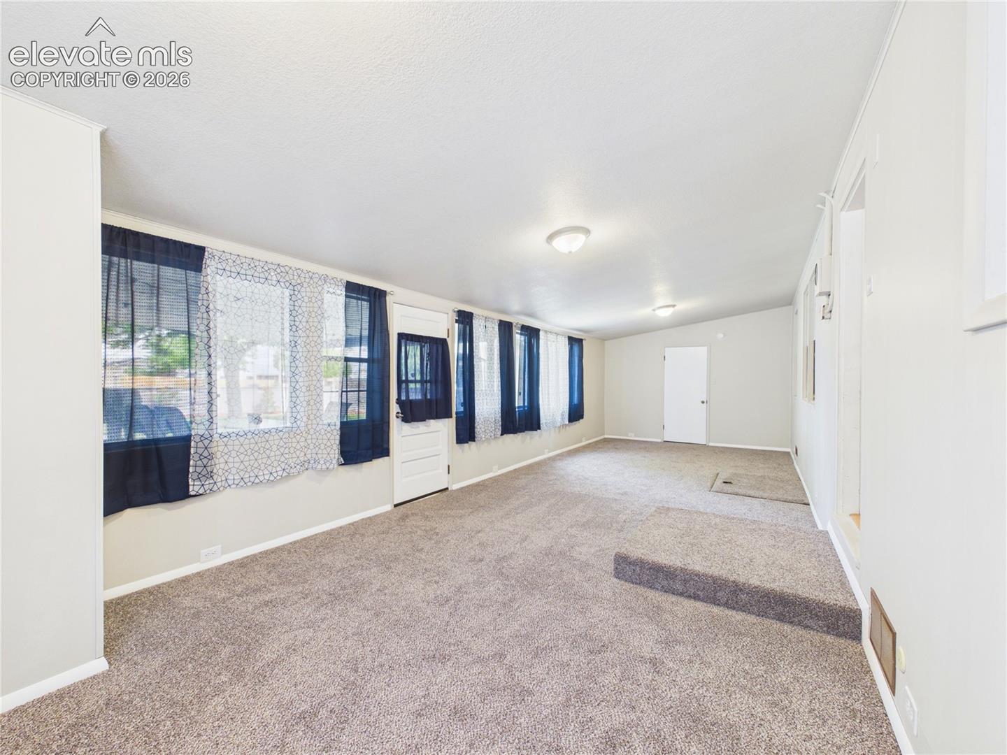 Listing photo 23 for 1615 Englewood Drive