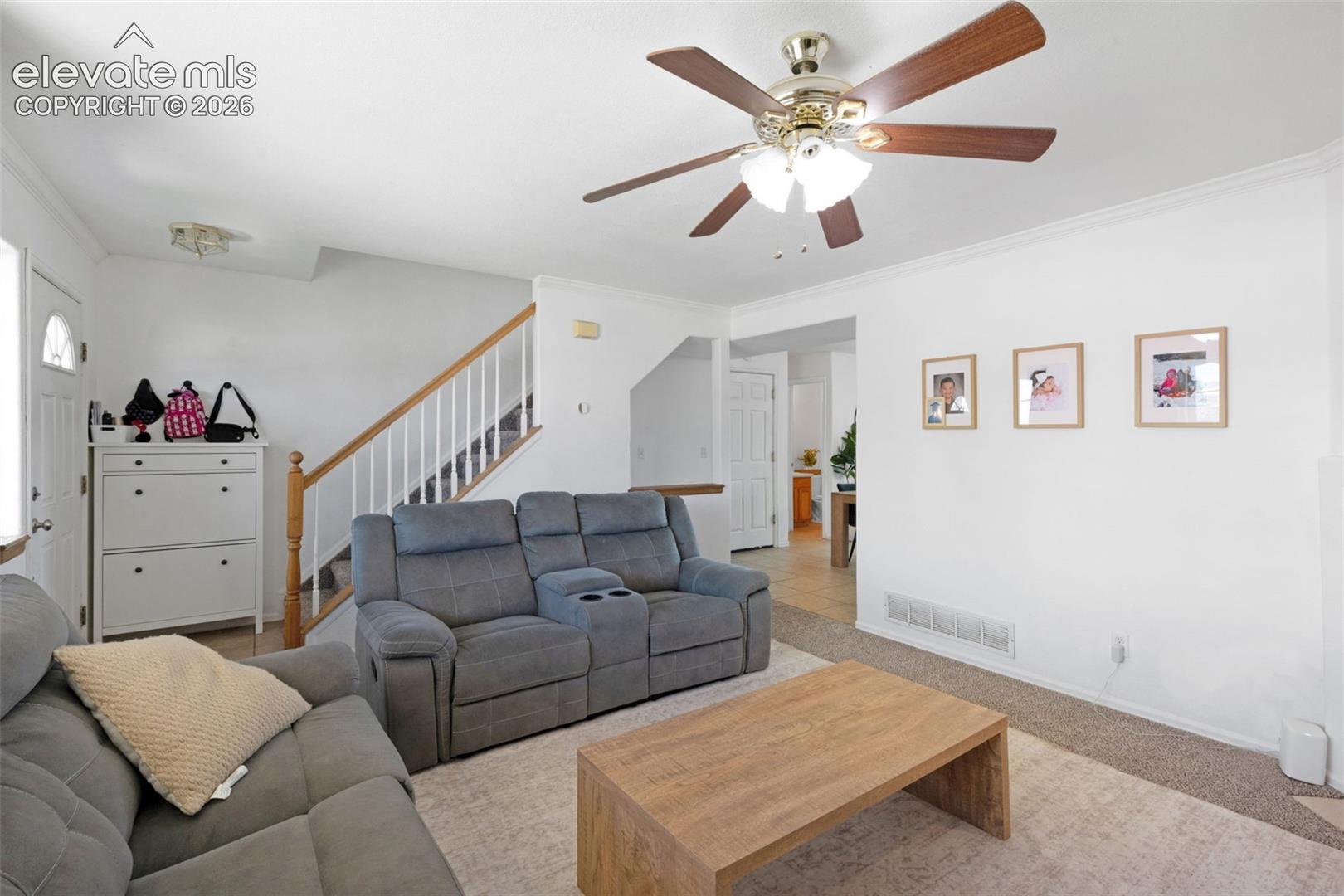 Listing photo 8 for 8239 Monterey Way