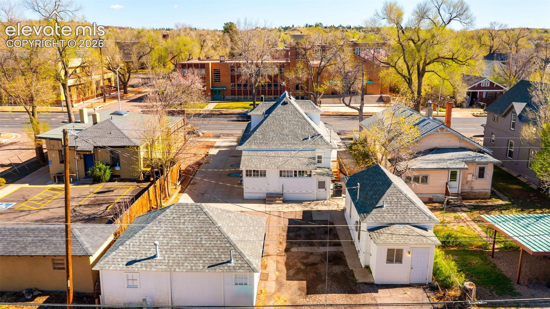 Listing photo 41 for 1919 W Colorado Avenue