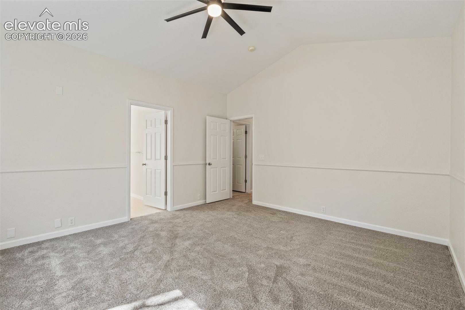 Listing photo 15 for 3595 Shady Rock Drive