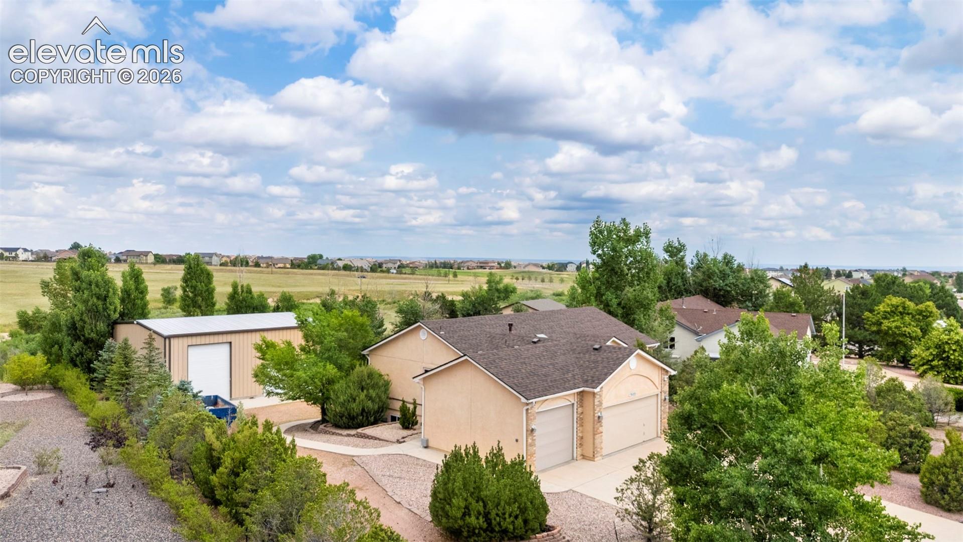 Listing photo 30 for 11689 Allendale Drive