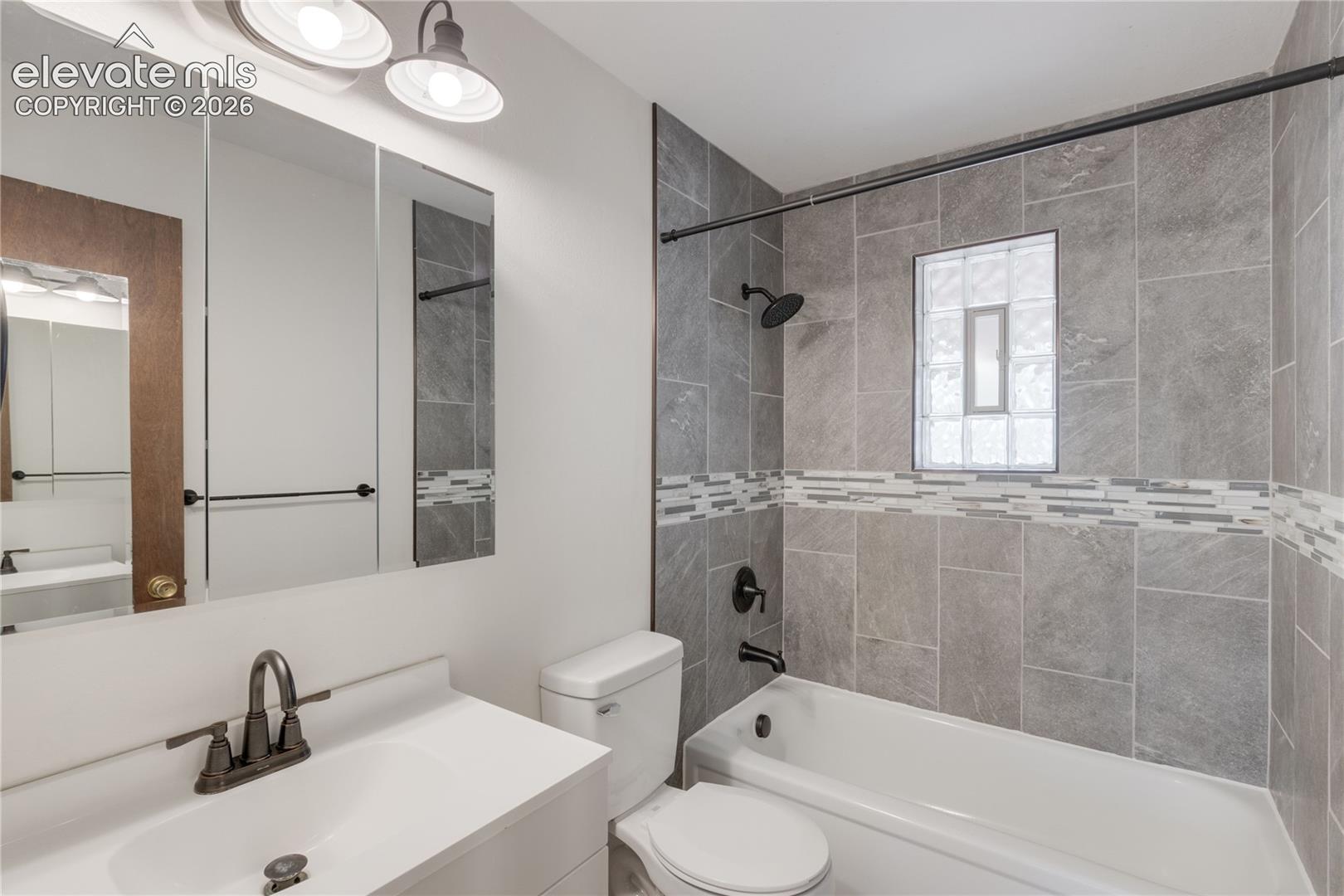 1257 Midland Avenue, photo 27