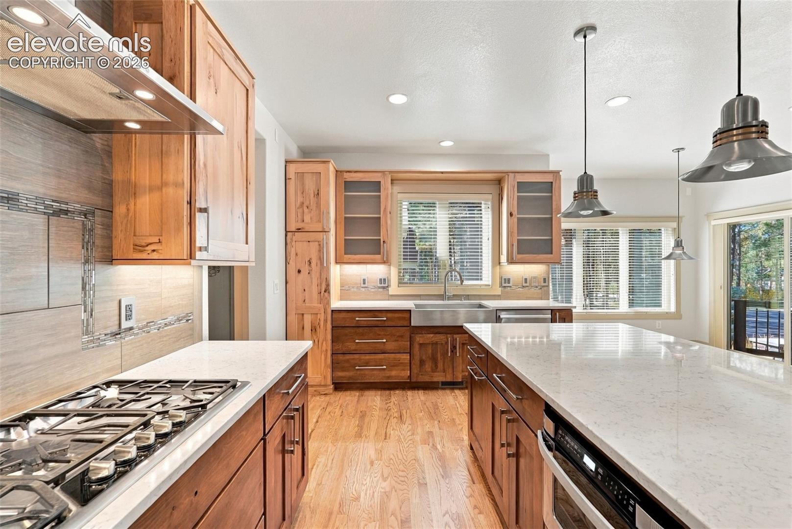 Listing photo 20 for 18825 Pagentry Place