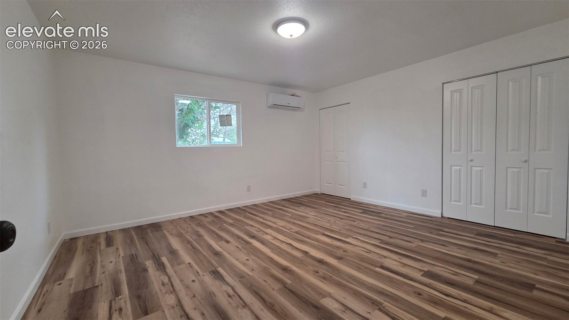 Listing photo 10 for 28162 Gale Road