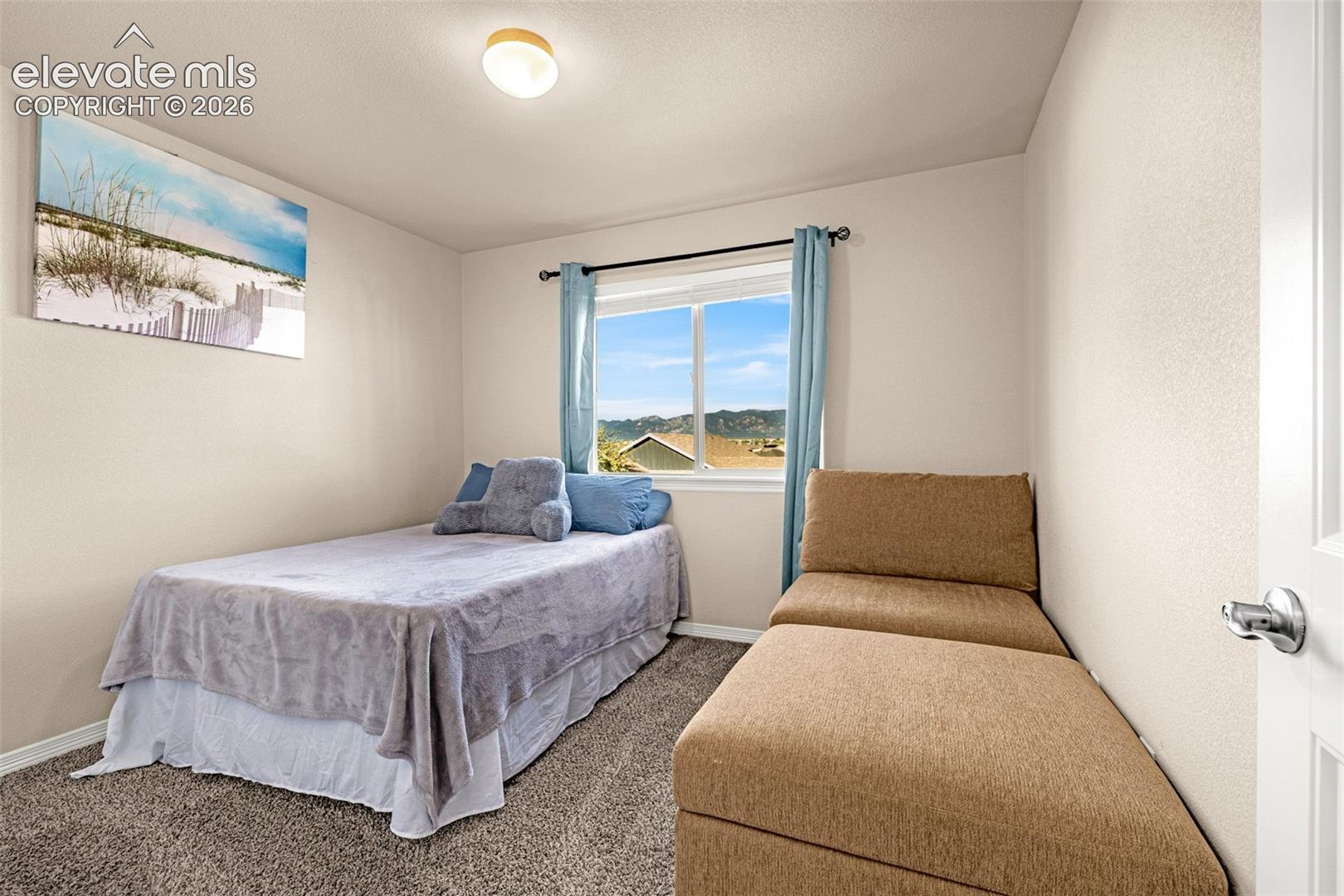 Listing photo 23 for 6607 Lamine Drive