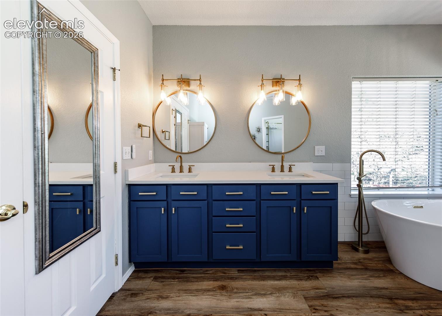 Listing photo 15 for 15631 Cala Rojo Drive