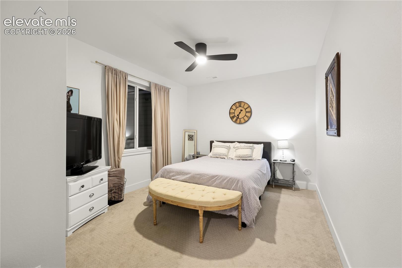 Listing photo 31 for 6538 Cumbre Vista Way