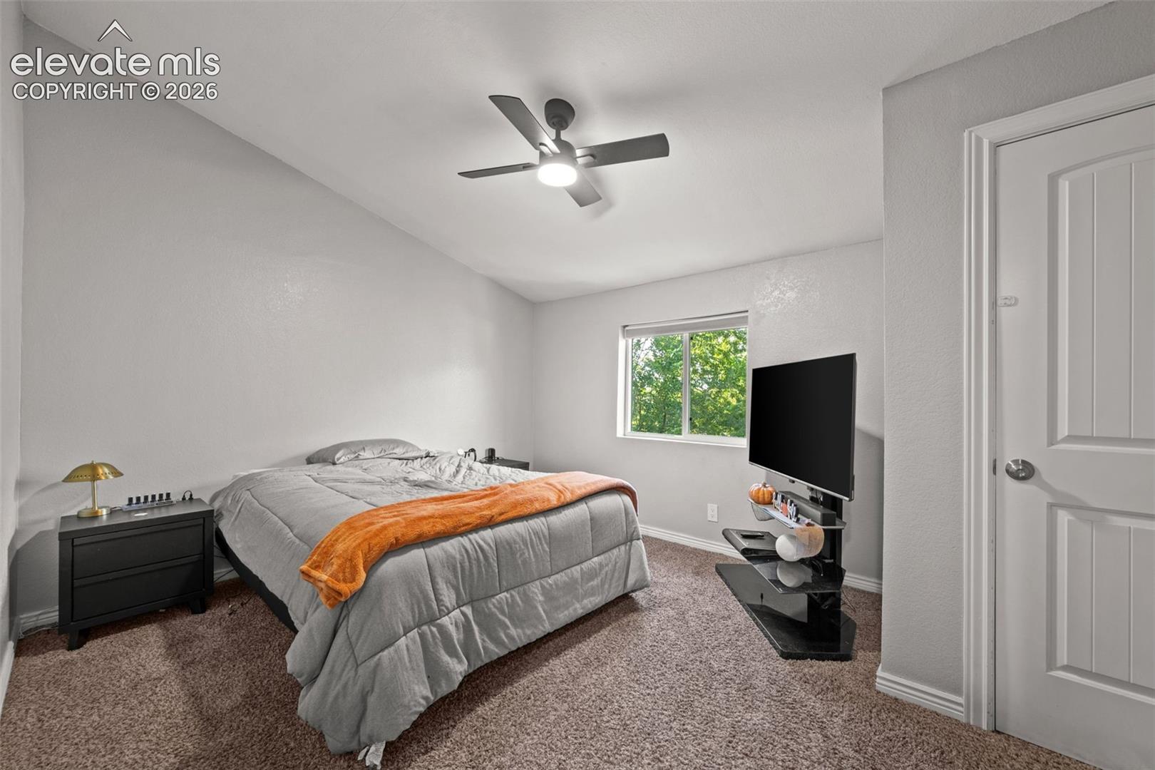 Listing photo 23 for 311 Comanche Village Drive