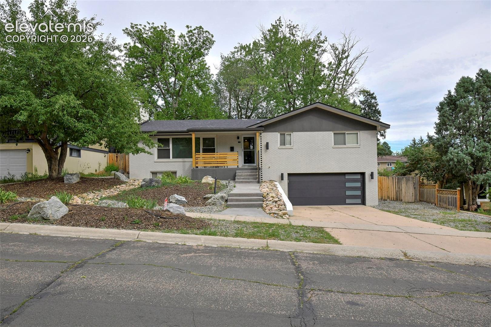 2227 Condor Street, photo 2