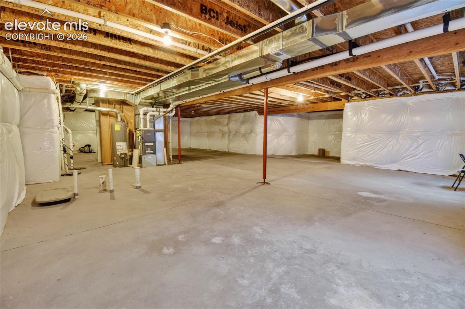 Listing photo 34 for 1615 28th Lane