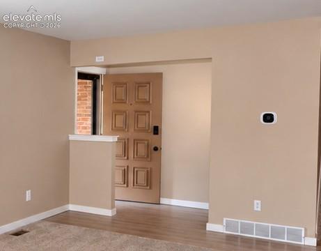 5020 Barcelona Way, photo 4
